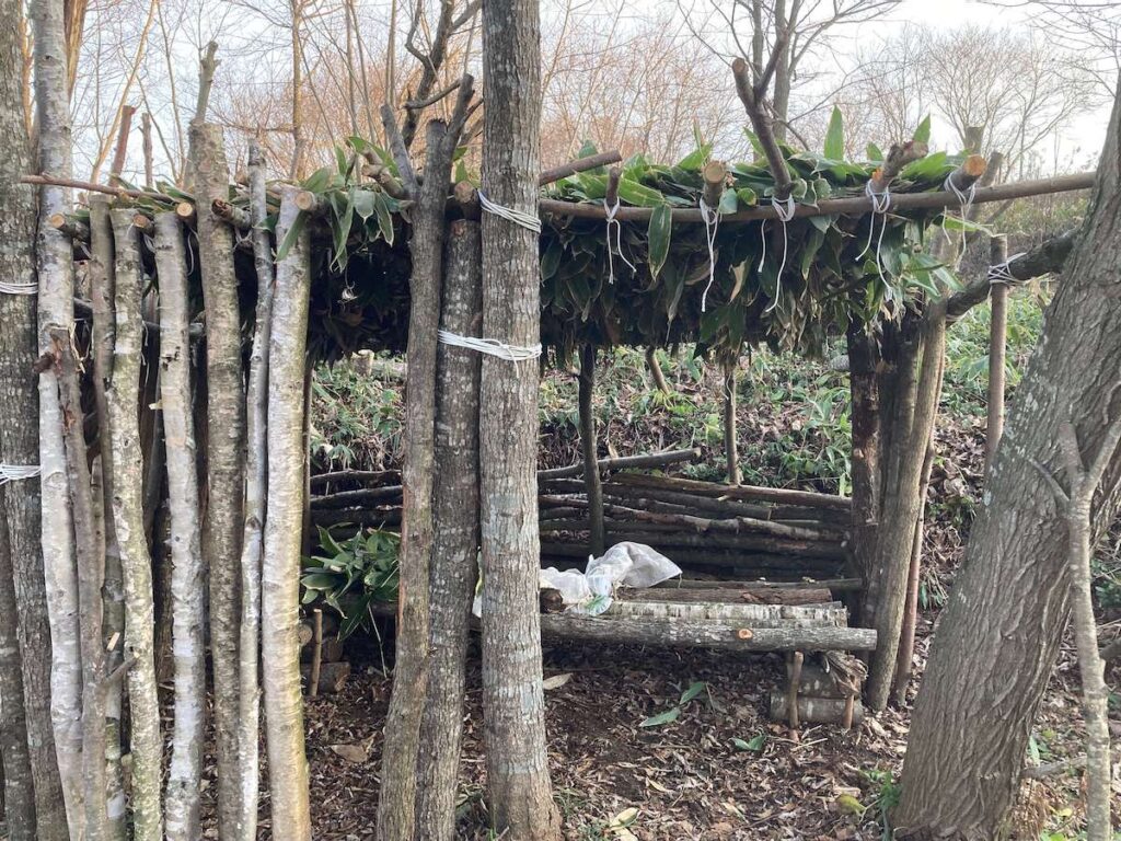 小屋正面
